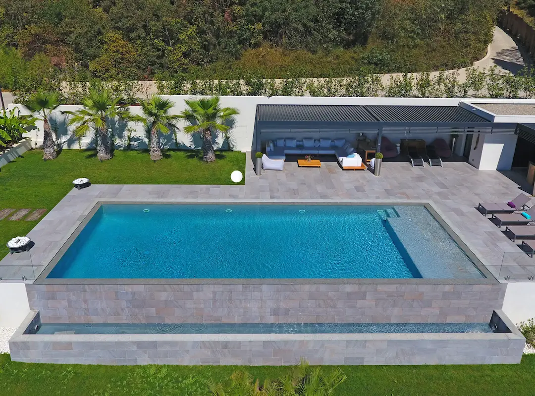 Robot sans fil pour piscine