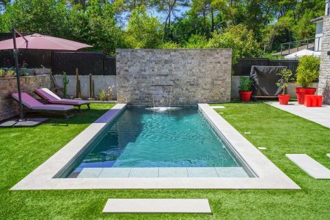 Taille et dimension d’une piscine standard