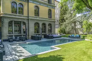 Piscine géométrique luxe Diffazur