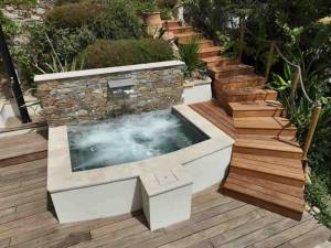 Mini piscine détente